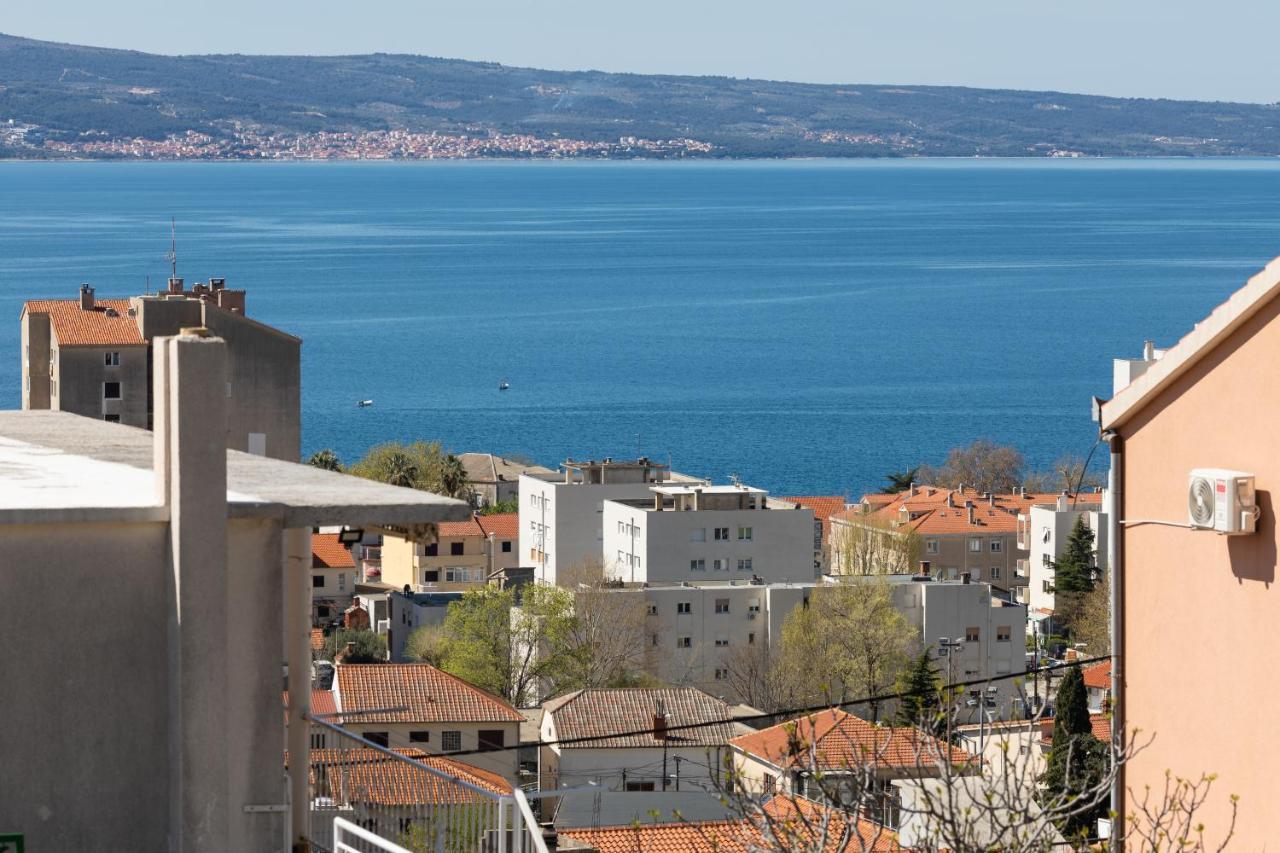 Apartments With A Parking Space Dugi Rat, Omis - 19516 Dış mekan fotoğraf